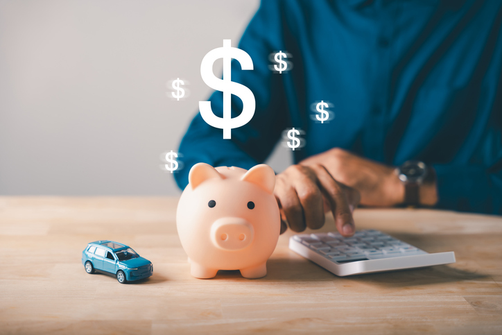 종신보험 보험료를 계산하는 모습